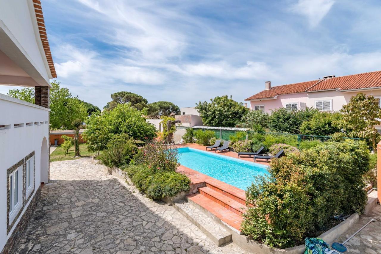 Vip House - Pool & Beach In Caparica Charneca  Buitenkant foto