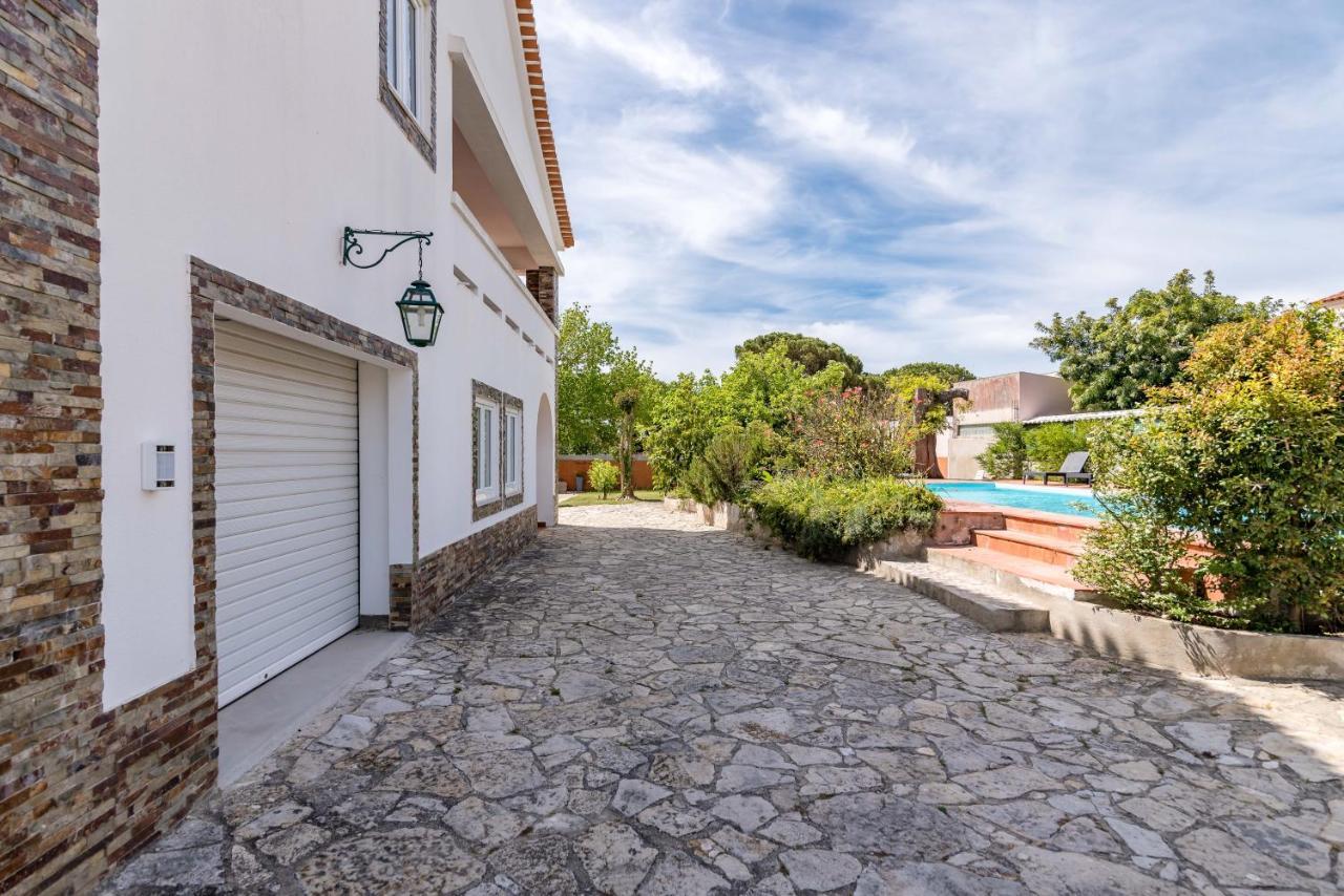 Vip House - Pool & Beach In Caparica Charneca  Buitenkant foto