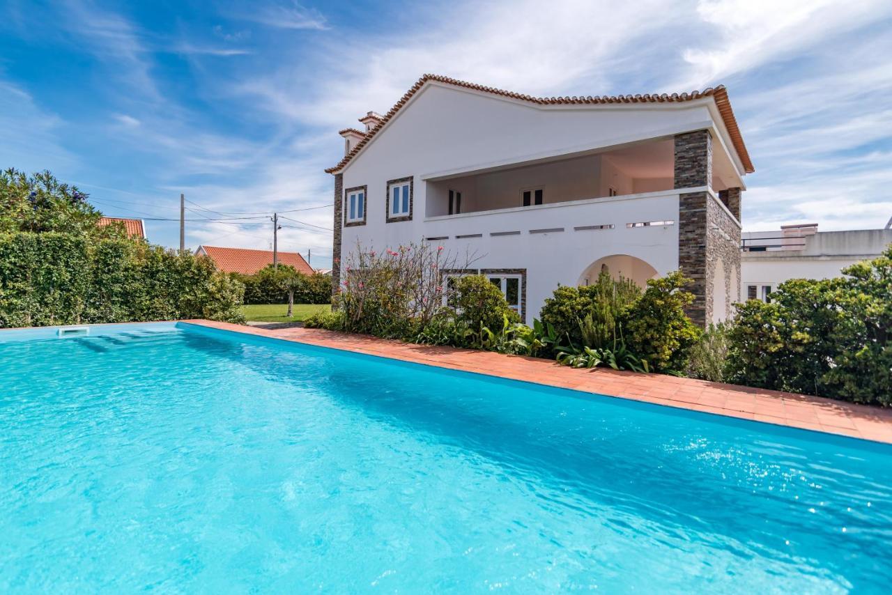 Vip House - Pool & Beach In Caparica Charneca  Buitenkant foto